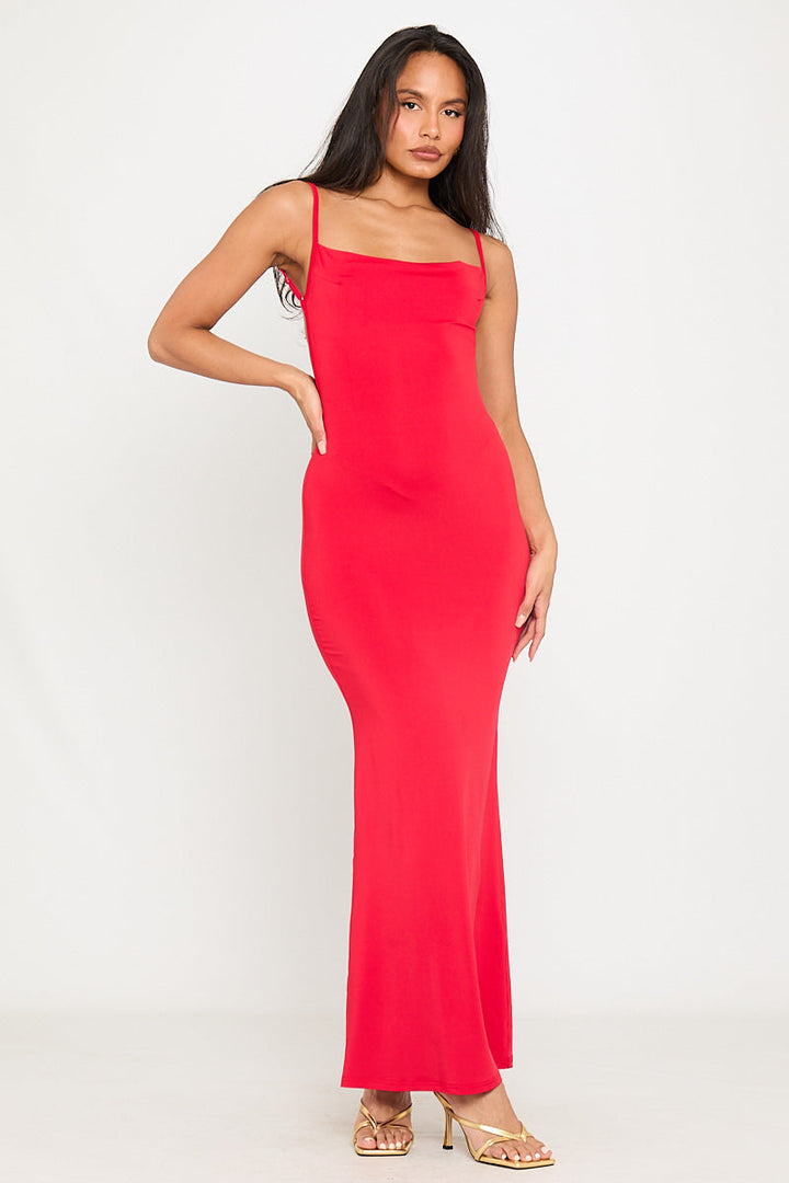 Valantomode | Robe maxi rouge sexy à bretelles pour un look élégant