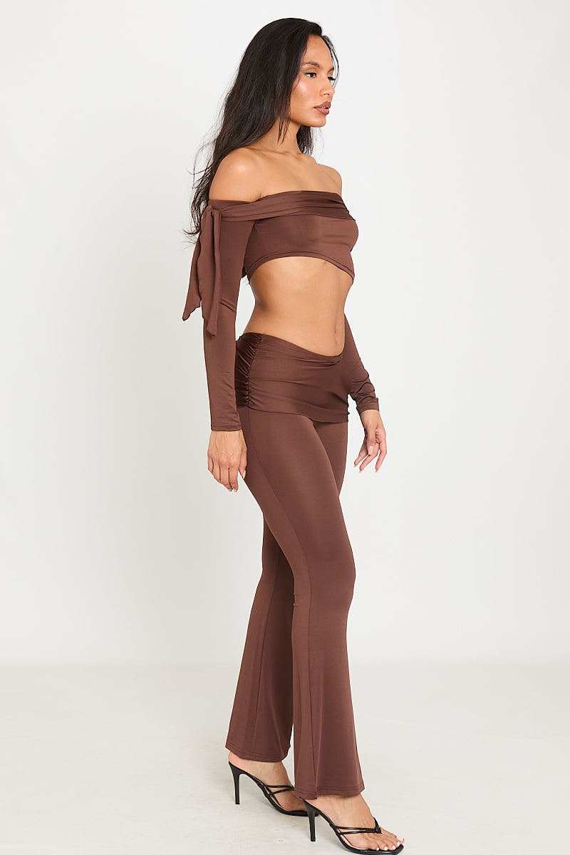 Valantomode | Chic Chocolate Off Shoulder Top & Flared Leggings Set