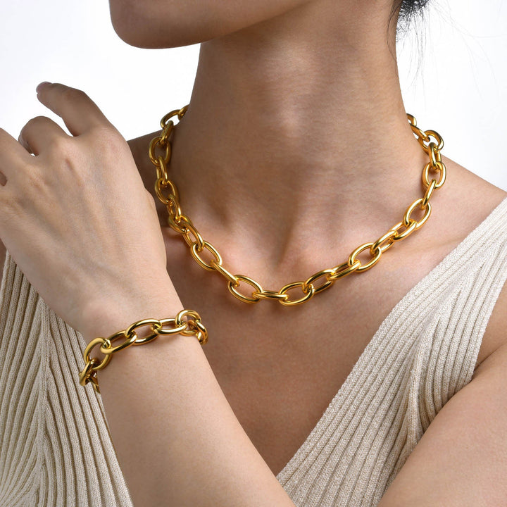 Valantomode | Heavyweight Plated Oval Link Necklace with 12mm Monolithic Architecture