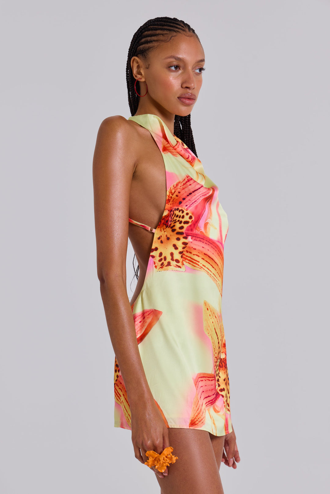 Valantomode | Chic Backless Mini Dress with Floral Accents for Parties
