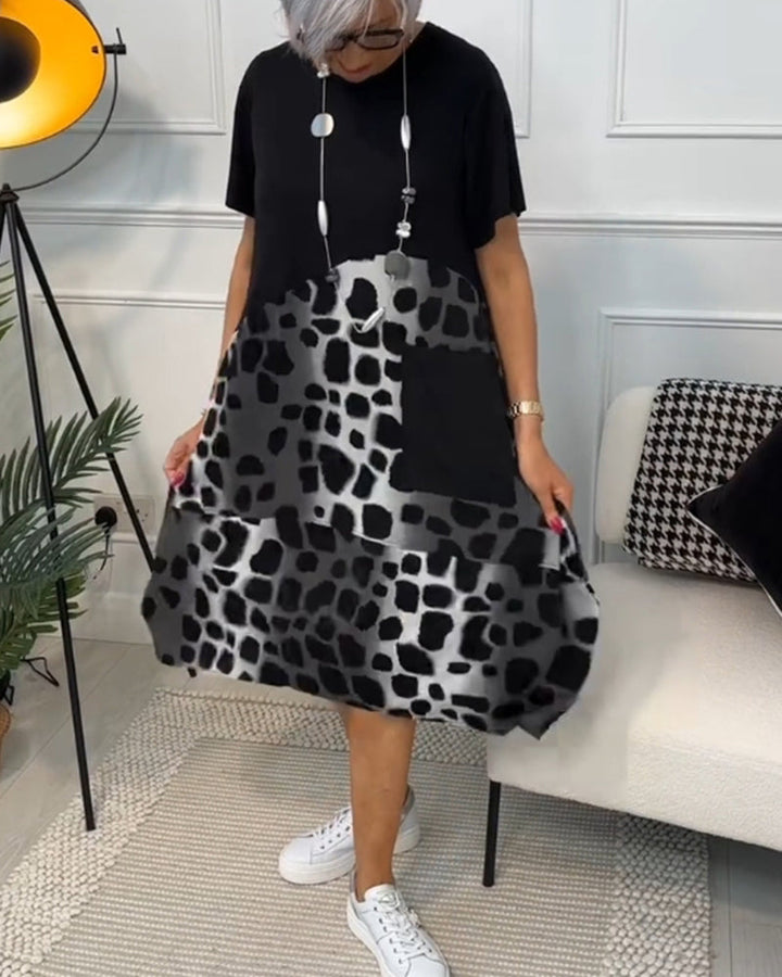Valantomode | Dress with Animal Print