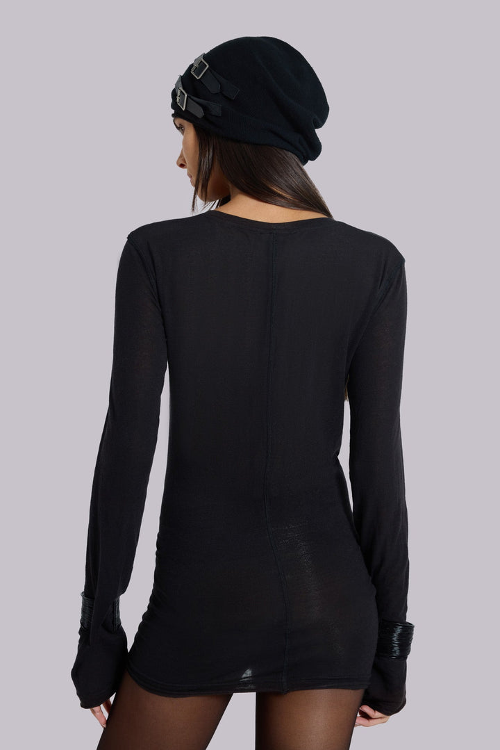 Valantomode | Chic Black Mini Dress for Stylish Nights Out