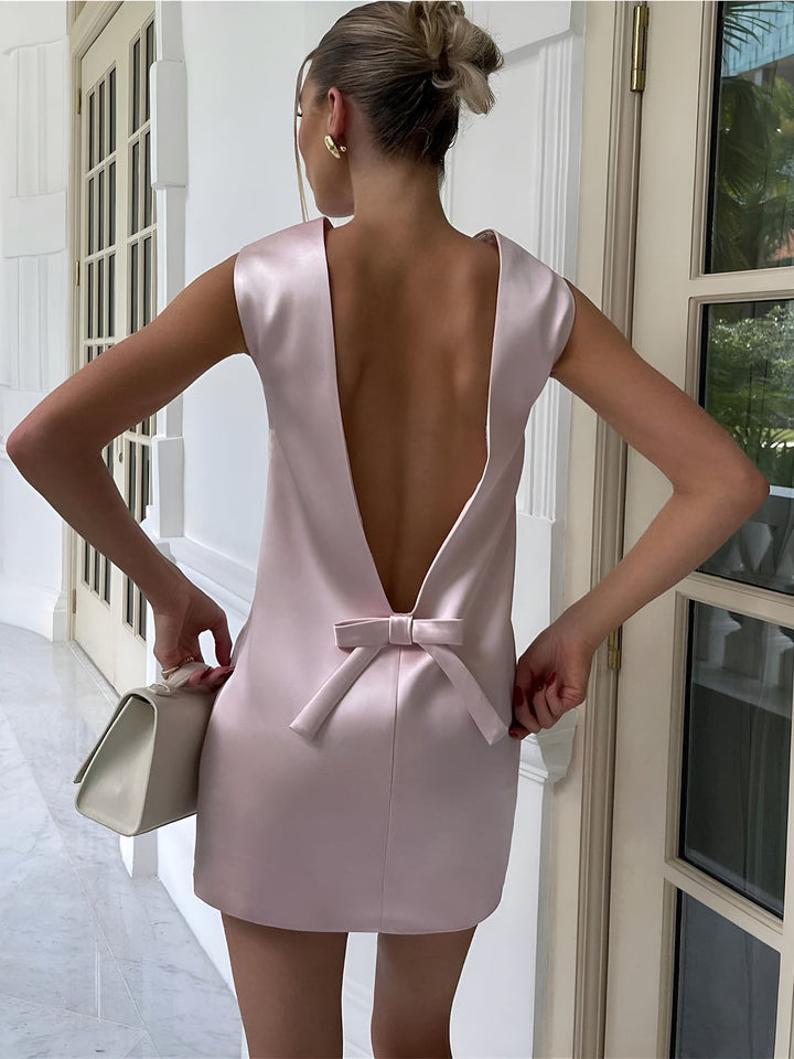 Valantomode | Elegant Satin Open Back Dress with Bow Detail
