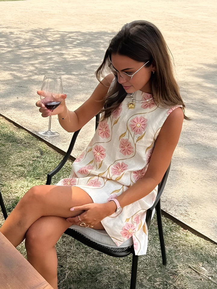 Valantomode | Chic Sleeveless A-Line Dress Perfect for Summer Outings