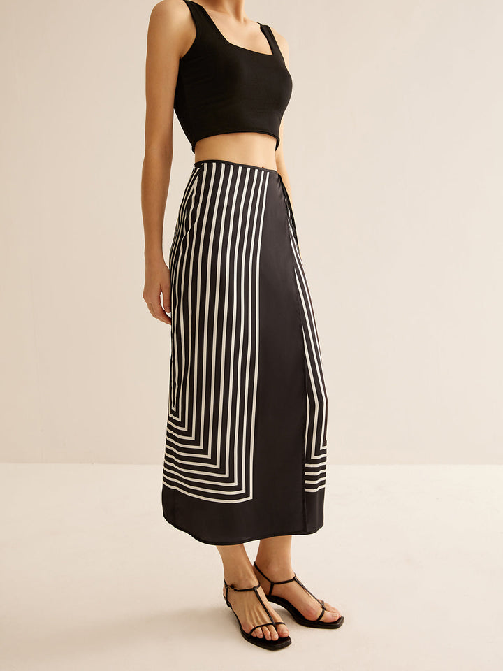 Valantomode | Striped Maxi Skirt for Effortless Style and Comfort