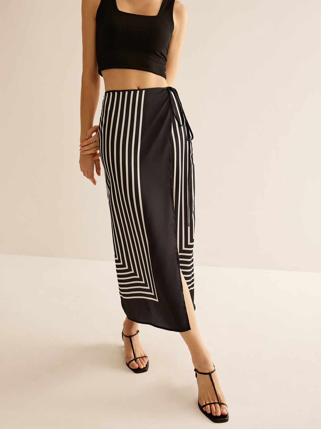 Valantomode | Striped Maxi Skirt for Effortless Style and Comfort