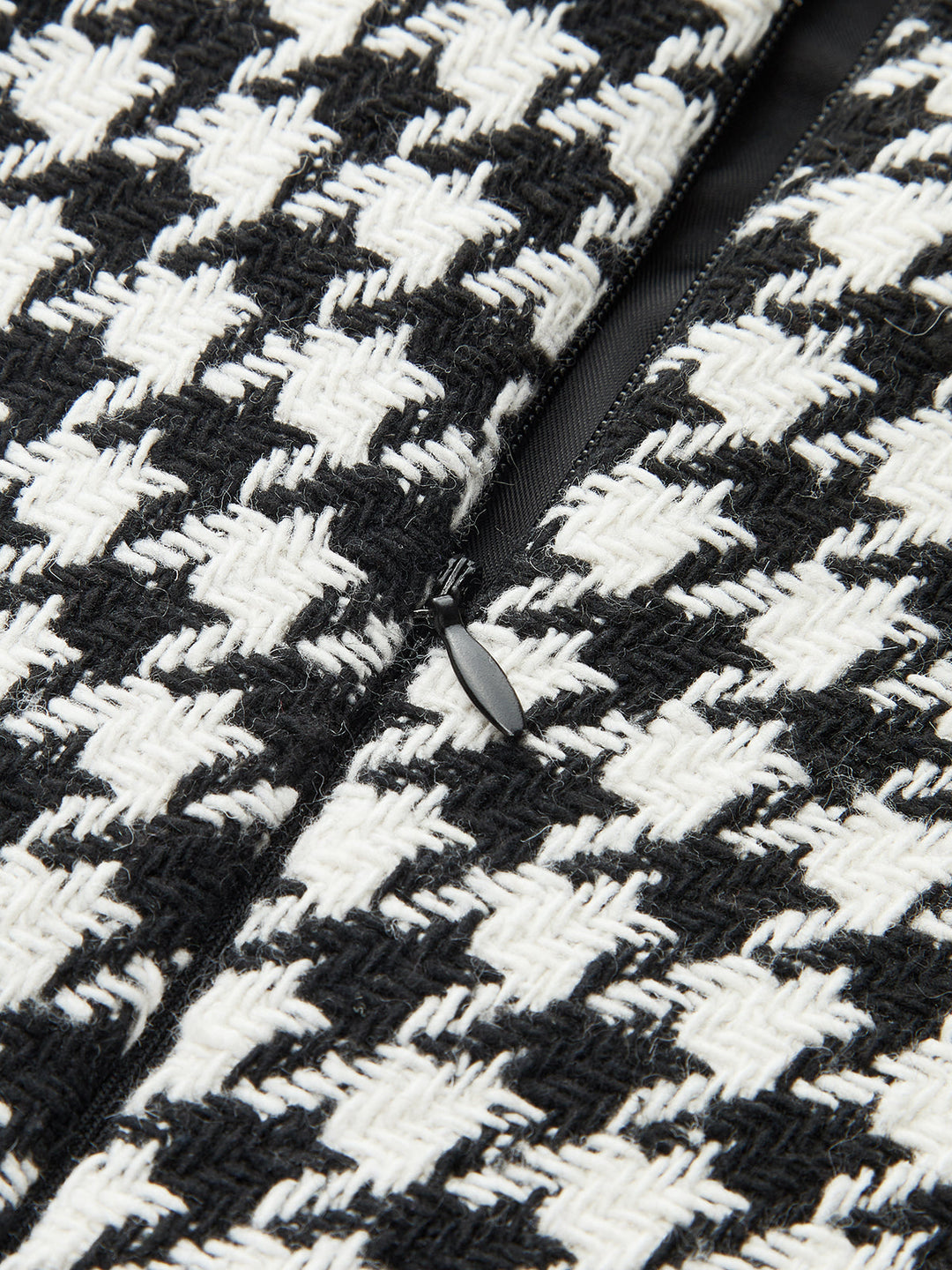 Valantomode | Chic Houndstooth Sleeveless Dress with Faux Leather Trim