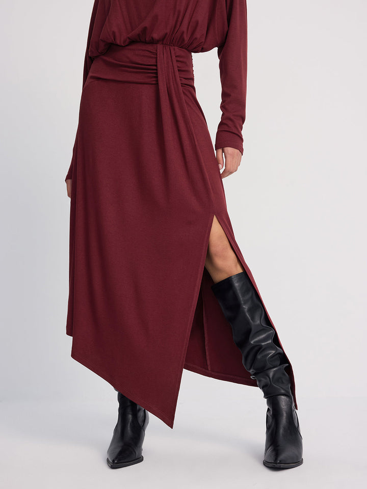 Valantomode | Elegant Ruched Maxi Dress with Slit and Long Sleeves