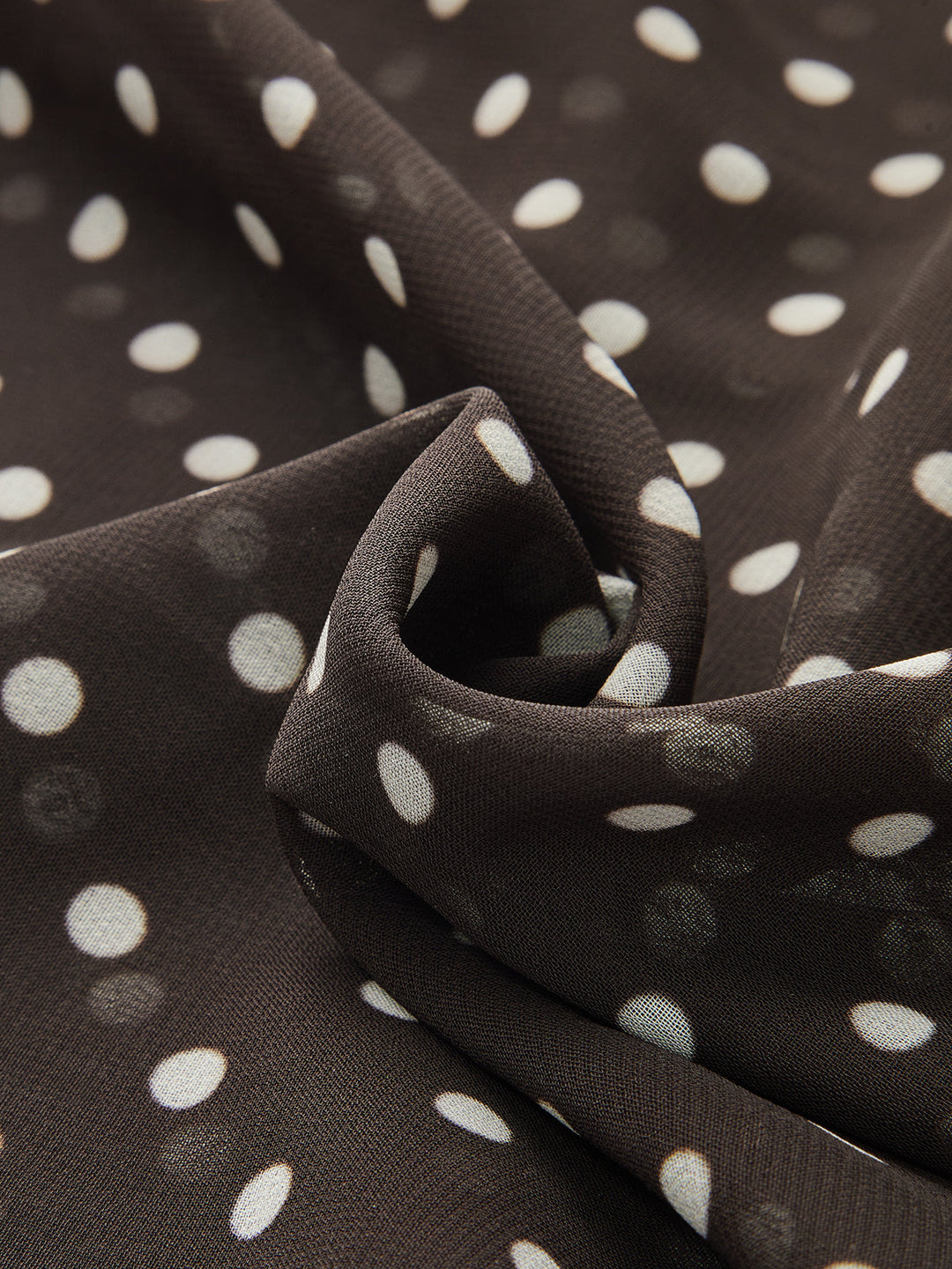 Valantomode | Chic Polka Dot Maxi Dress with Tie-Neck and Flared Cuffs