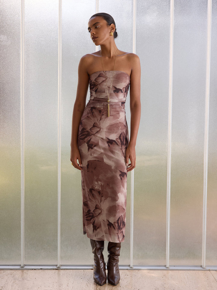 Valantomode | Chic Tie-Dye Strapless Midi Dress with Slit Detail