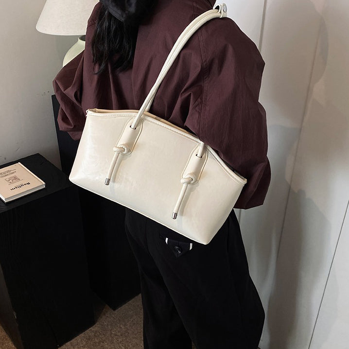 Valantomode | Aria Archival Baguette – Premium Vegan Leather Slim Shoulder Bag with Silver-Tone Accents