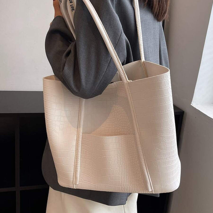 Valantomode | Imperial Croc Garrison – Premium Croc-Embossed Vegan Leather XL Business Tote