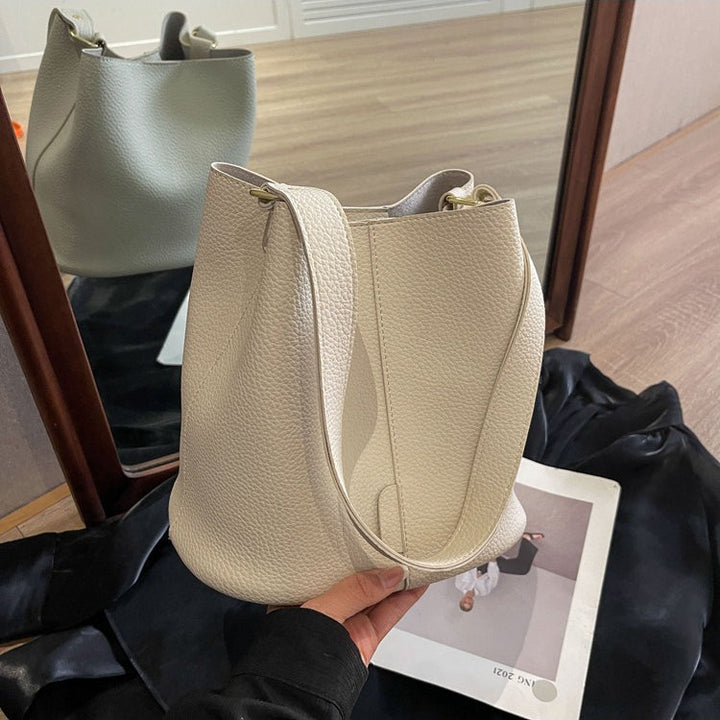 Valantomode | The Veridian Cylinder Garrison – Women's Premium Vegan Leather Bucket Bag