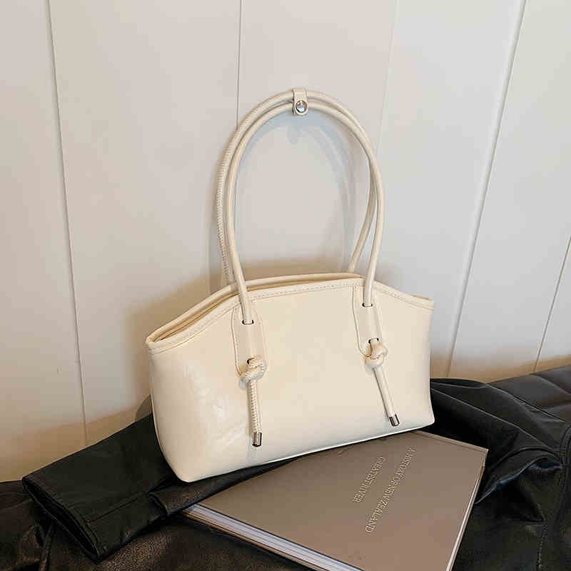 Valantomode | Aria Archival Baguette – Premium Vegan Leather Slim Shoulder Bag with Silver-Tone Accents