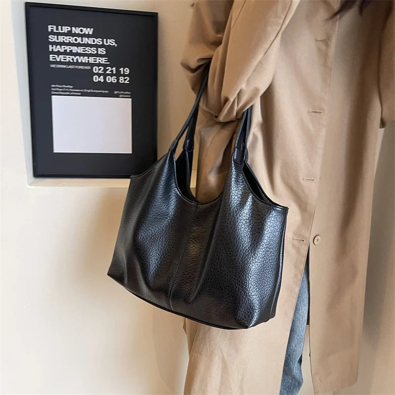Valantomode | The Veridian Kinetic Garrison – Women's Premium Large Vegan Leather Hobo Tote