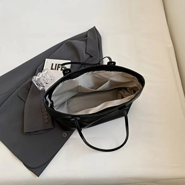 Valantomode | Grand Horizon XL Business Tote – Premium Vegan Leather Oversized Shoulder Bag