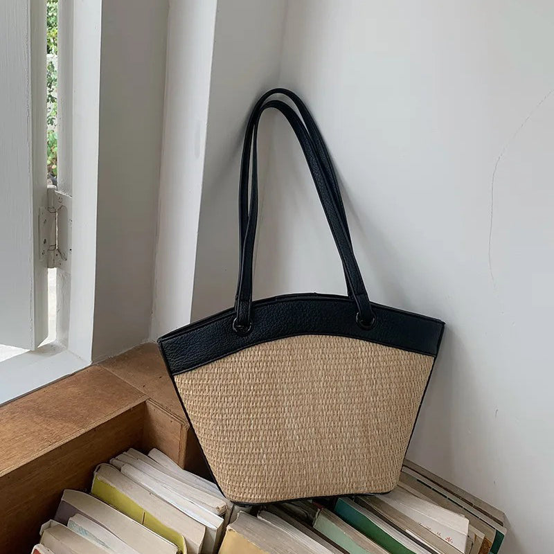Valantomode | Solstice Artisan Garrison – Women's Premium Straw Tote with Vegan Leather Trim