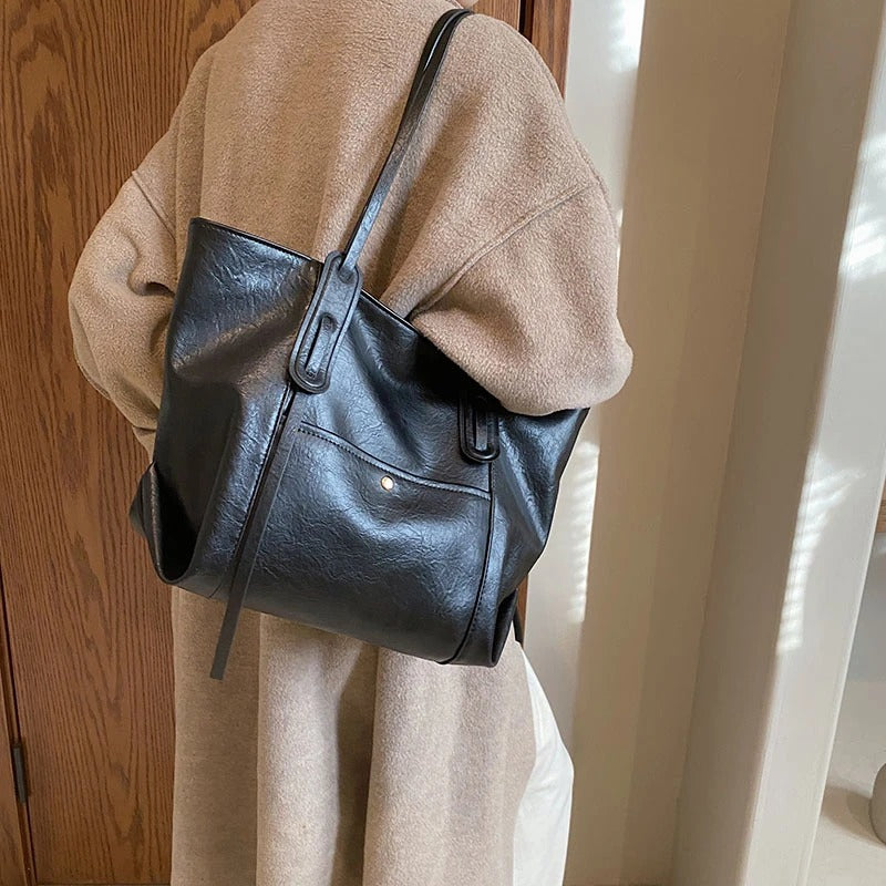 Valantomode | Aspen Horizon Tote – Premium Vegan Leather Large Professional Shoulder Bag
