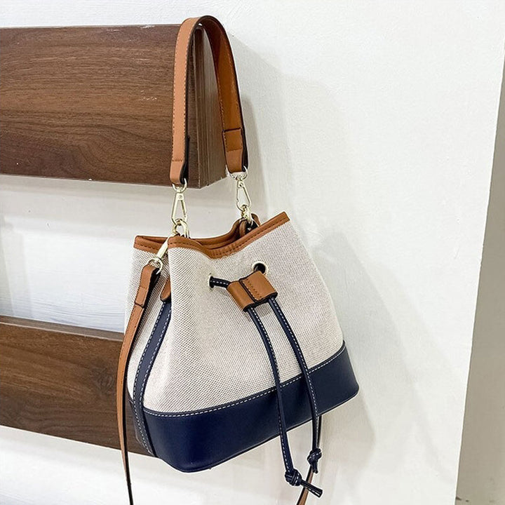 Valantomode | The ‘Aurelius’ Canvas Monolith – Heritage Utility & Textural Command