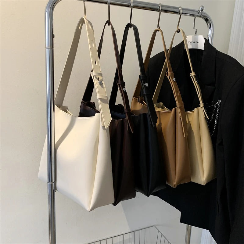 Valantomode | Luna Minimalist Hobo – Premium Vegan Leather Wide-Strap Shoulder Bag with Pouch