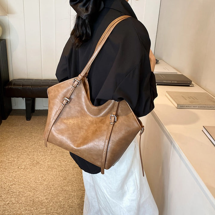 Valantomode | Amara Horizon Executive – Premium Vegan Leather Large Professional Shoulder Bag