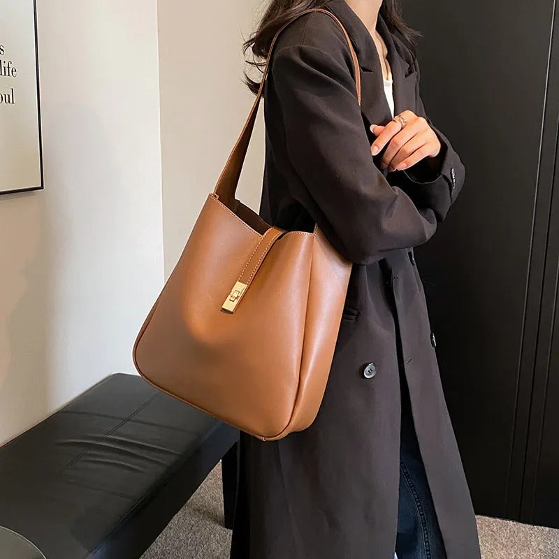 Valantomode | The Bea Vault Crossbody – Women's Premium Vegan Leather Turn-Lock Box Bag