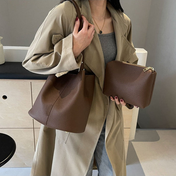 Valantomode | The Veridian Cylinder Garrison – Women's Premium Vegan Leather Bucket Bag