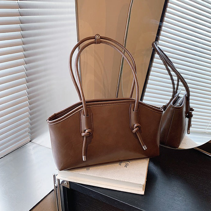 Valantomode | Aria Archival Baguette – Premium Vegan Leather Slim Shoulder Bag with Silver-Tone Accents