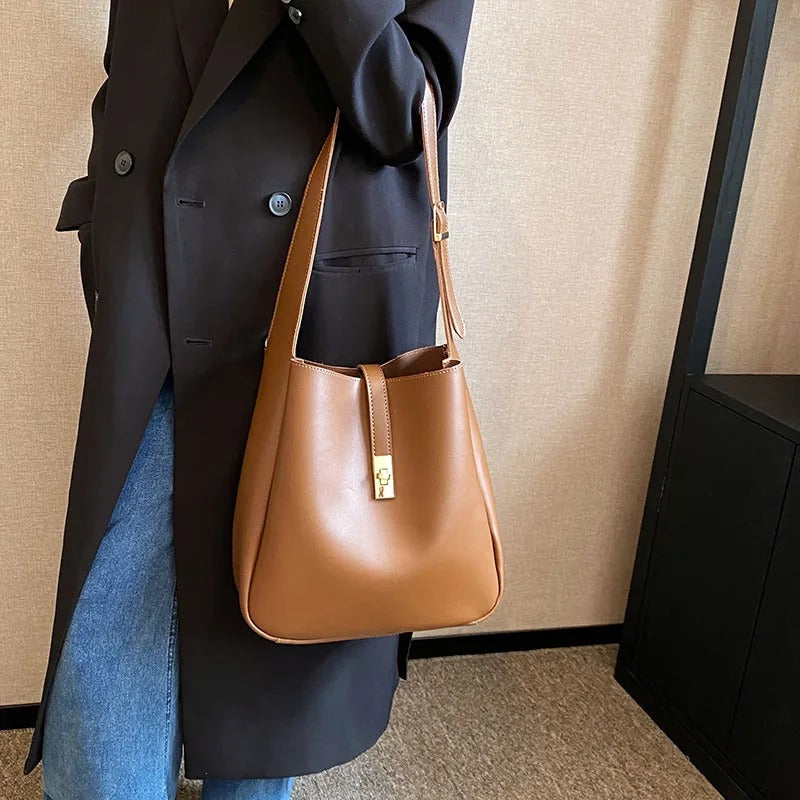 Valantomode | The Bea Vault Crossbody – Women's Premium Vegan Leather Turn-Lock Box Bag