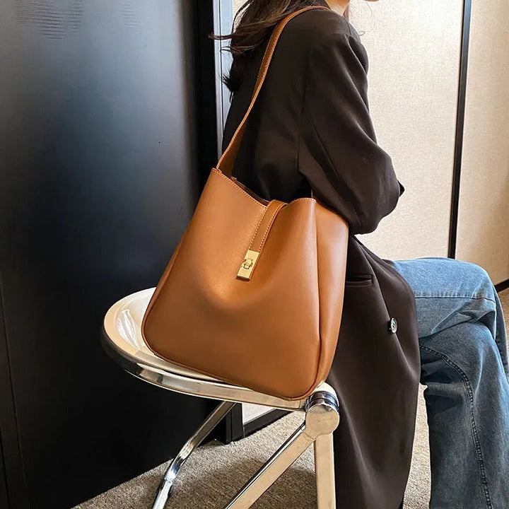 Valantomode | The Bea Vault Crossbody – Women's Premium Vegan Leather Turn-Lock Box Bag
