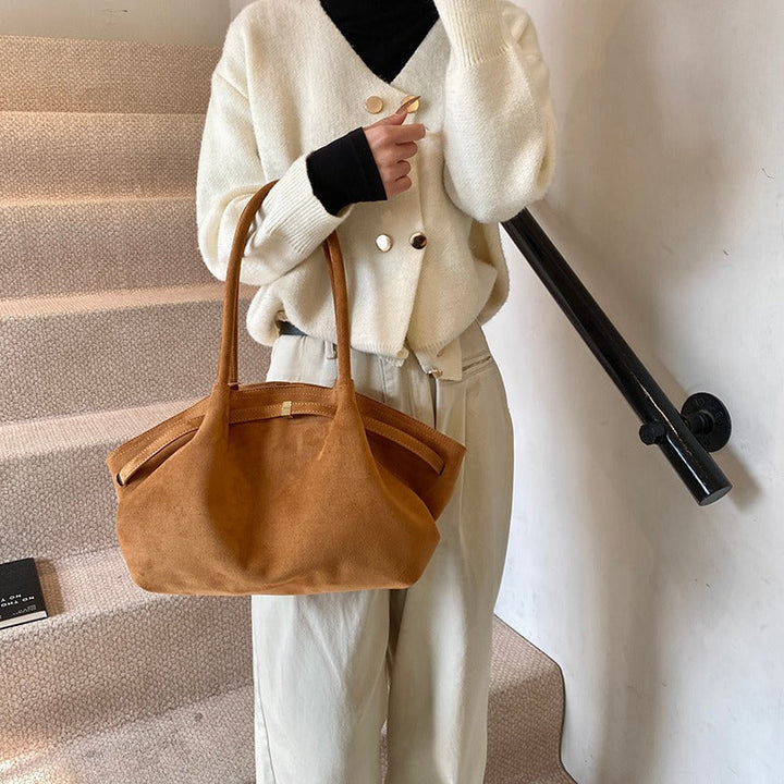 Valantomode | Velvet Horizon Garrison – 46cm Premium Vegan Suede Oversized Business Tote
