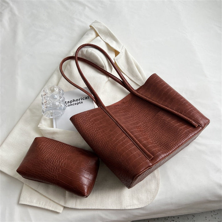 Valantomode | Imperial Croc Garrison – Premium Croc-Embossed Vegan Leather XL Business Tote