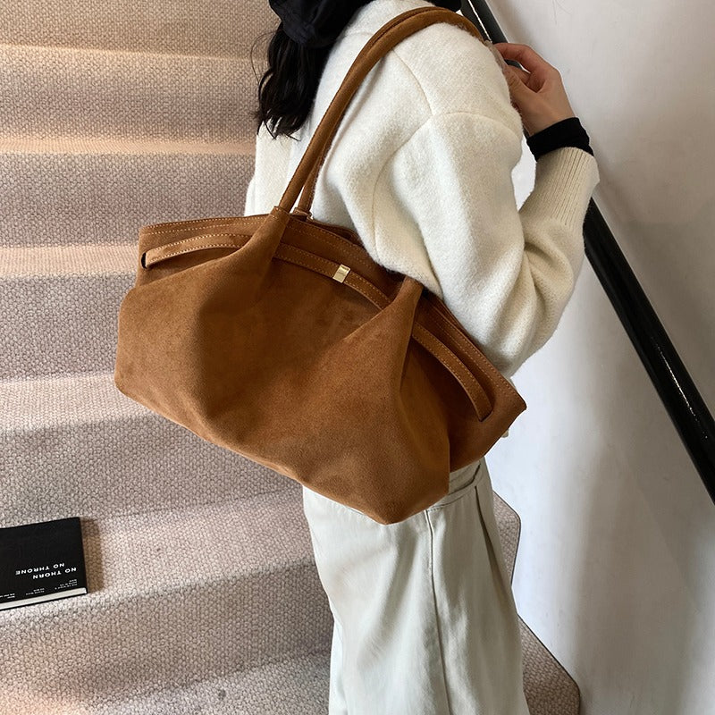 Valantomode | Velvet Horizon Garrison – 46cm Premium Vegan Suede Oversized Business Tote