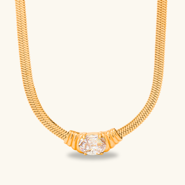 Valantomode | Plated Cairo Necklace with Linear-Monolithic Architecture and Refractive Stone Assets