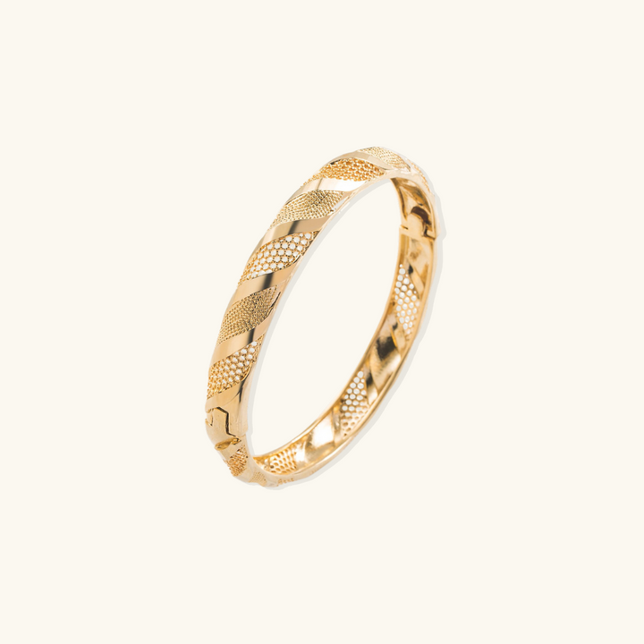 Valantomode | Plated Claire Bracelet with Woven Mosaic Architecture and Textural Geometry