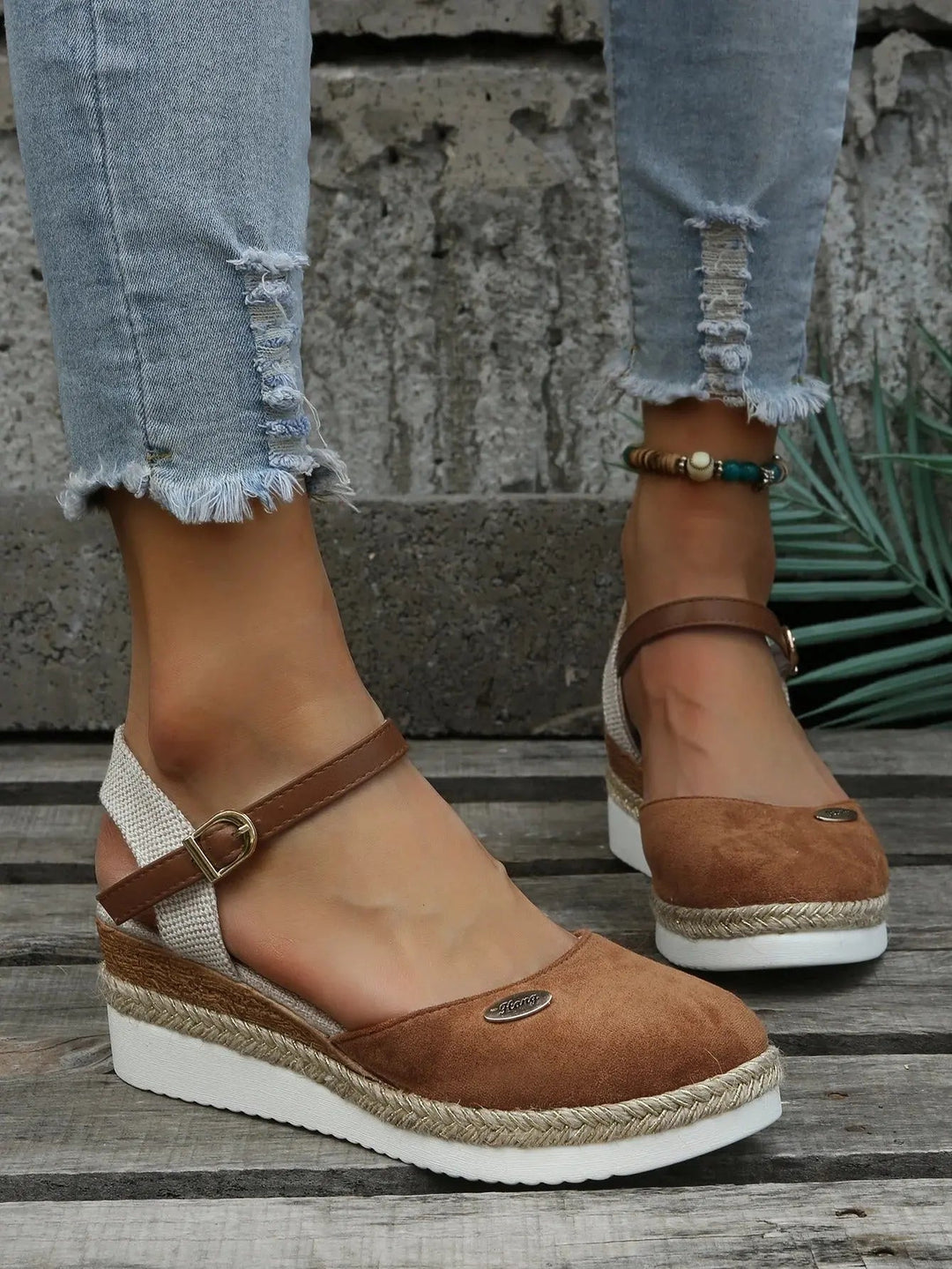 Valantomode | Women's Wedge Sandals - Chic & Comfortable Espadrille Design