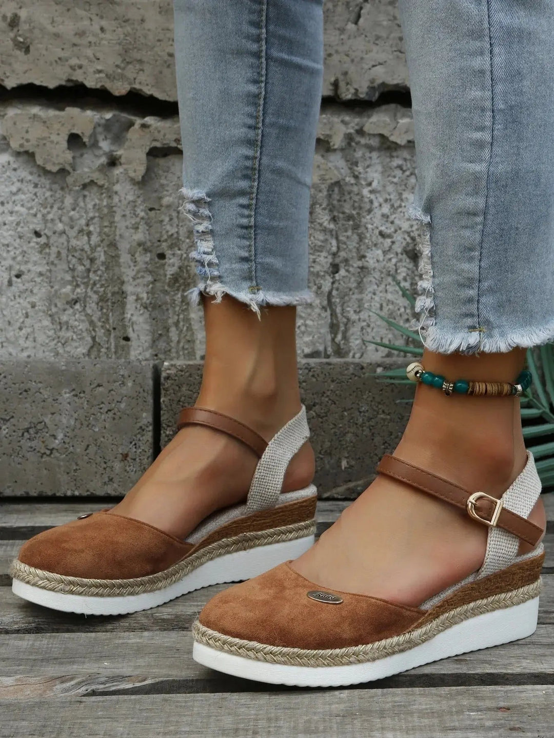 Valantomode | Women's Wedge Sandals - Chic & Comfortable Espadrille Design