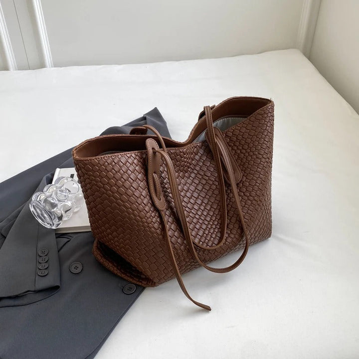 Valantomode | The Veridian Lattice Executive – Women's Premium Woven Vegan Leather Business Tote