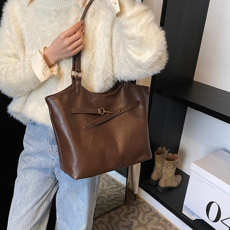 Valantomode | The ‘Aurelius’ Elena Sovereign Vessel – Women's Premium Eco-Friendly Vegan Leather Tote
