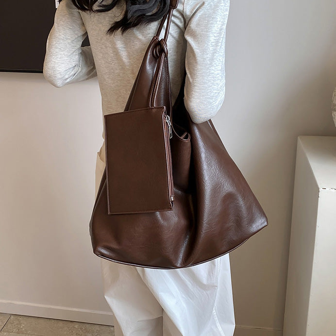 Valantomode | Aria Vertical Slouch – Premium Vegan Leather Oversized Tote with Modular Pouch