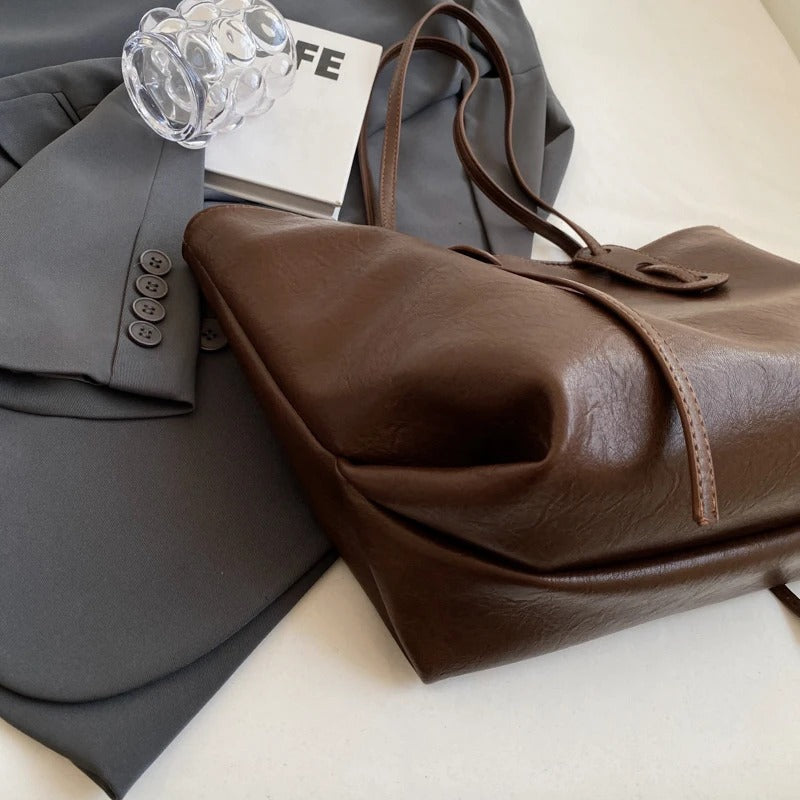 Valantomode | Grand Horizon XL Business Tote – Premium Vegan Leather Oversized Shoulder Bag