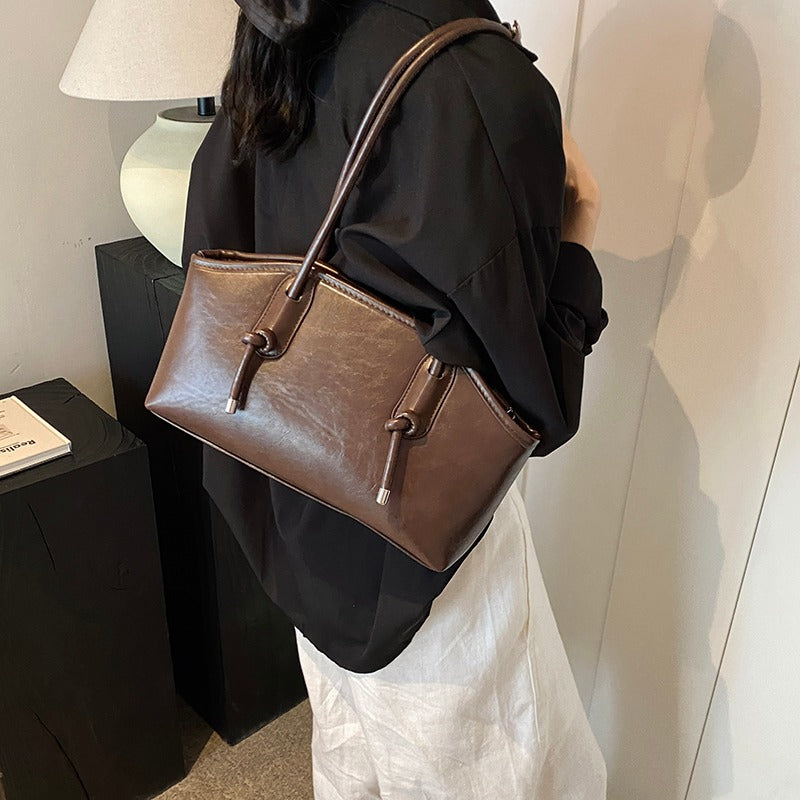 Valantomode | Aria Archival Baguette – Premium Vegan Leather Slim Shoulder Bag with Silver-Tone Accents