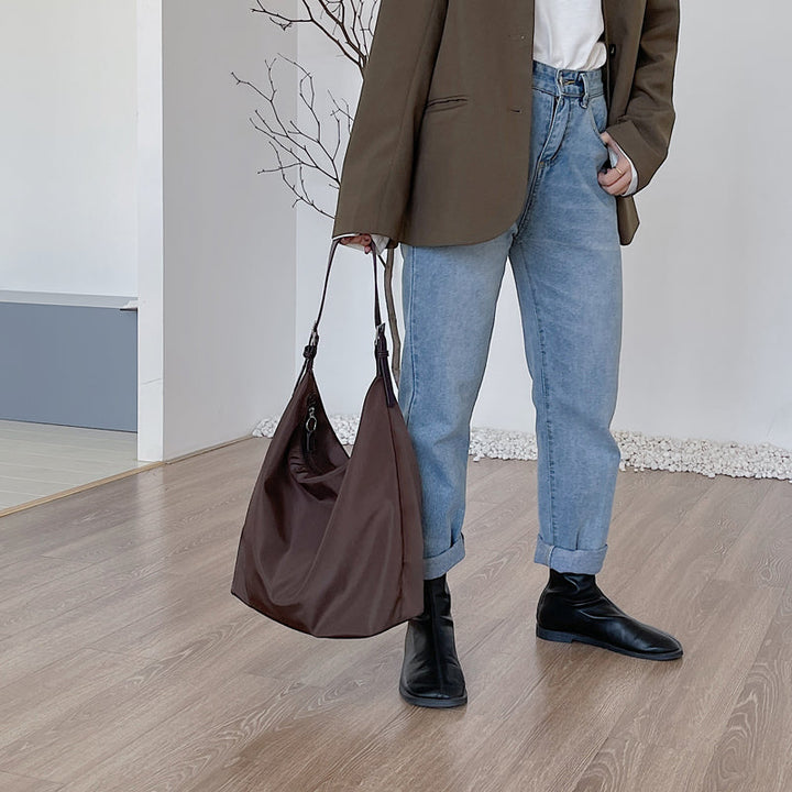 Valantomode | The Titan Nylon Logistics Garrison – Women's High-Capacity Durable Shoulder Tote