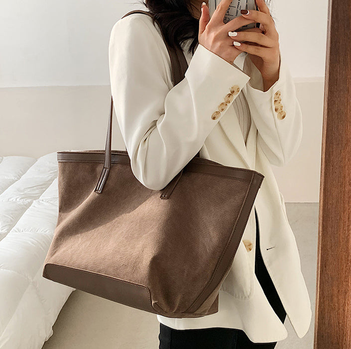 Valantomode | The ‘Aurelius’ Hazel Monolith Garrison – Women's Premium Earth-Tone Canvas Tote