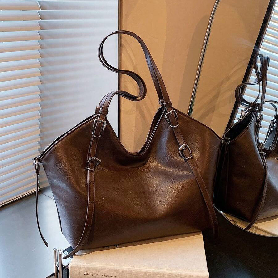 Valantomode | Amara Horizon Executive – Premium Vegan Leather Large Professional Shoulder Bag