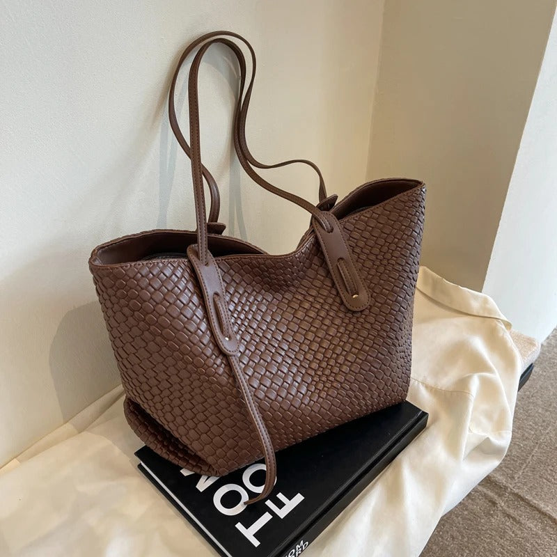 Valantomode | The Veridian Lattice Executive – Women's Premium Woven Vegan Leather Business Tote