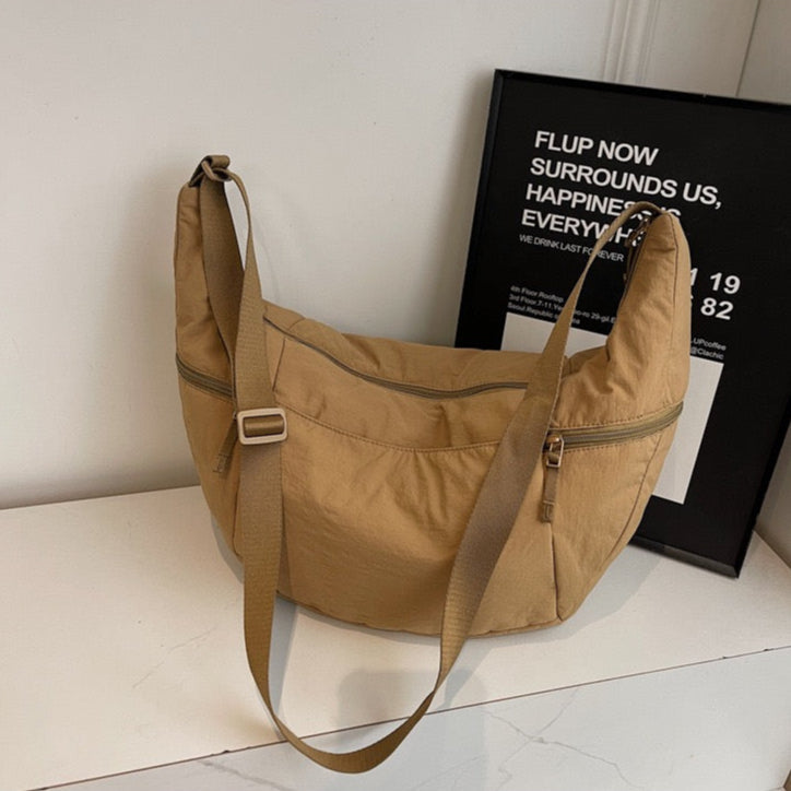 Valantomode | The ‘Aurelius’ Kinetische Puffer Garrison 2.0 – Women's Premium Padded Hobo Crossbody Bag