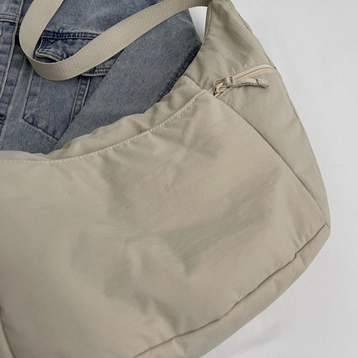 Valantomode | The ‘Aurelius’ Kinetische Puffer Garrison 2.0 – Women's Premium Padded Hobo Crossbody Bag