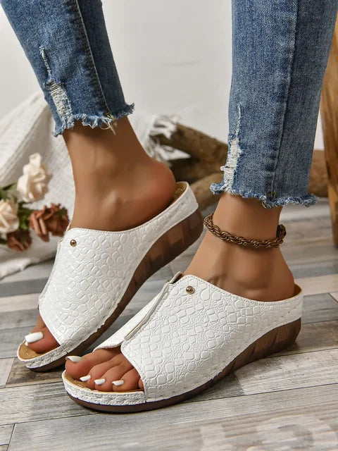 Valantomode | Women's Wedge Sandals - Croc-Embossed Comfort & Style