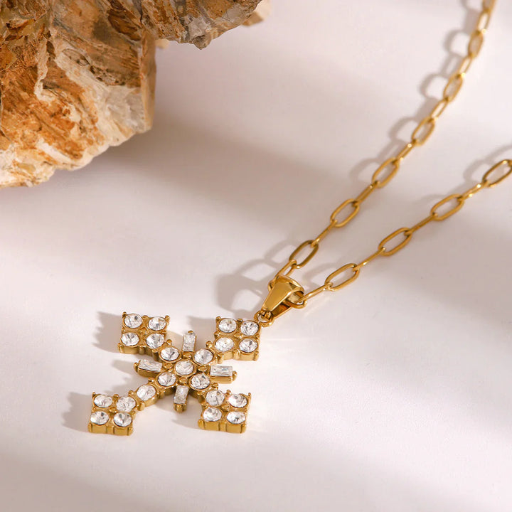 Valantomode | Plated Cruciform Pendant Necklace with High-Refractive Stone Assets